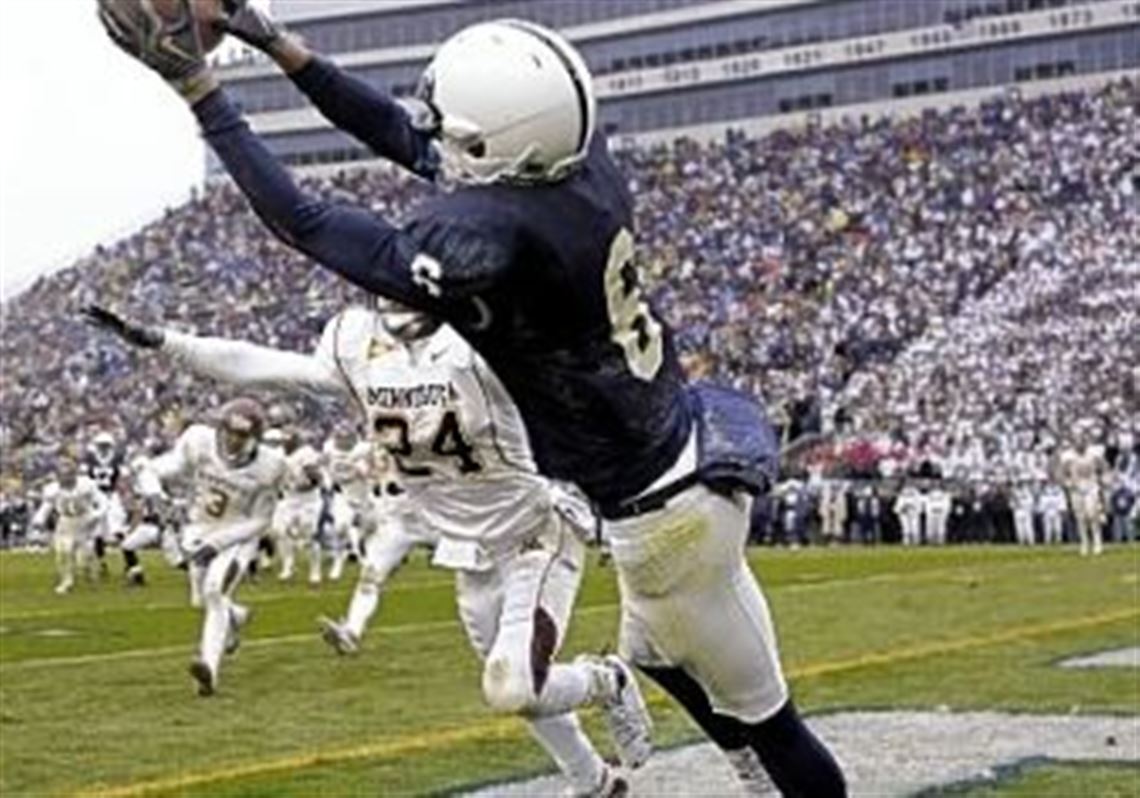 Derek Moye works the side of the end zone against Minnesota last season -- one of his six touchdown receptions.