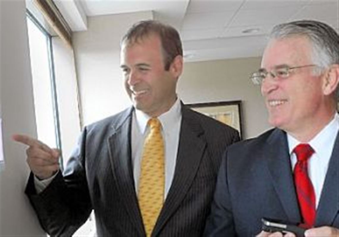 Thomas Gricks, right, of Schnader Harrison Segal & Lewis, and Karl Schieneman, an expert in e-discovery, during a presentation of predictive coding.