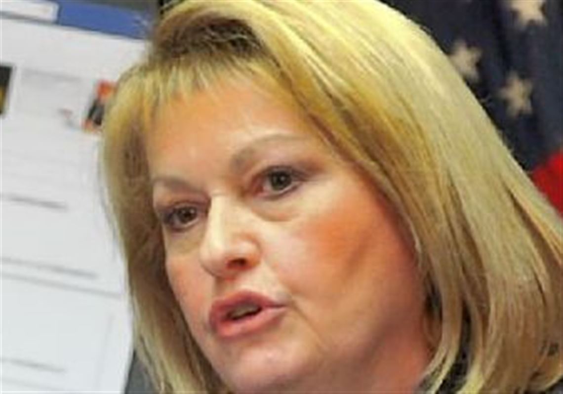 Linda Kelly