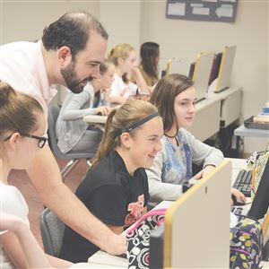 The American Academy of Pediatrics announced today that it is recommending that middle and high schools start at 8:30 a.m. or later, drawing on research that points to teenagers’ need for 8½ to 9½ hours of sleep. Students at North Hills Middle School, above, work on a computer at school in the spring.