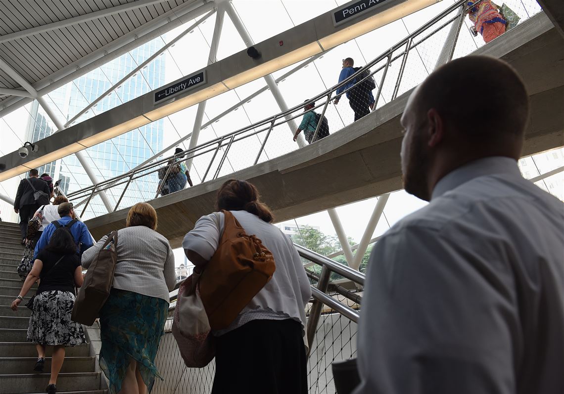 As a result of the T-track replacement project the Red Line will operate as normal from Fallowfield to Downtown and the North Shore. To accommodate passengers from some parts of Beechview and the South Hills, Port Authority has offered several options. 