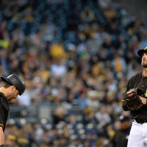Jon Niese was roughed up by the Cubs Tuesday night.