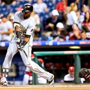 Gregory Polanco drives in a run Monday against the Phillies.