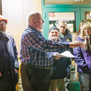 John Leonard, of Center Township, speaks to a group of residents from around the Shell ethane cracker plant in Potter, before a meeting at the municipal building.