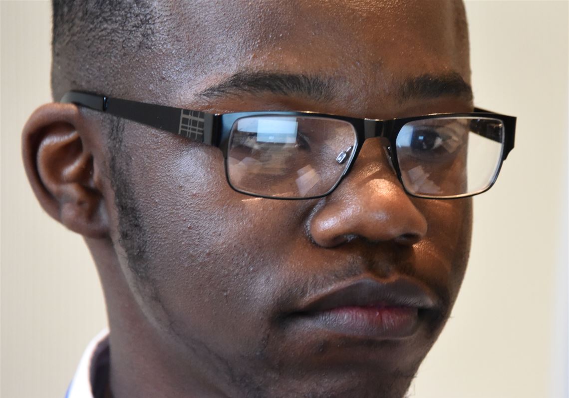 Kamir Walton, 15, of Turtle Creek registers with All Star Code recruitment for a six-week summer internship for coding and software skills Friday at the Sheraton Pittsburgh Hotel in Station Square.
