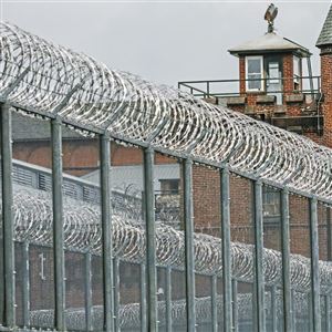 ●LOCK DOWN INMATES 68752fec-7a69-4a2c-bee3-