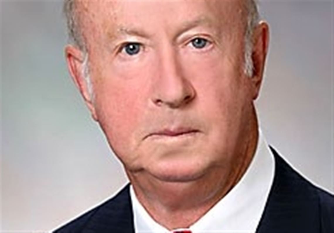 Obituary Eugene F. Maloney / Respected leader in financial services