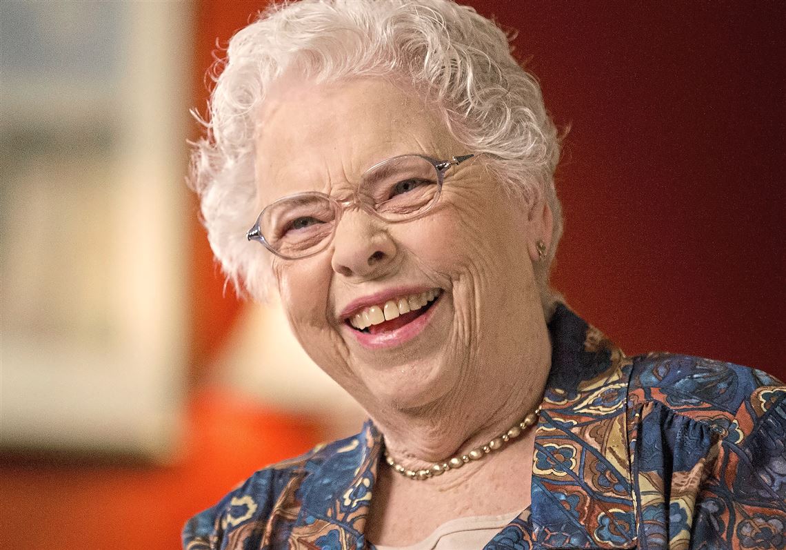 Joanne Rogers, widow of Fred Rogers, dies at 92 | Pittsburgh Post-Gazette