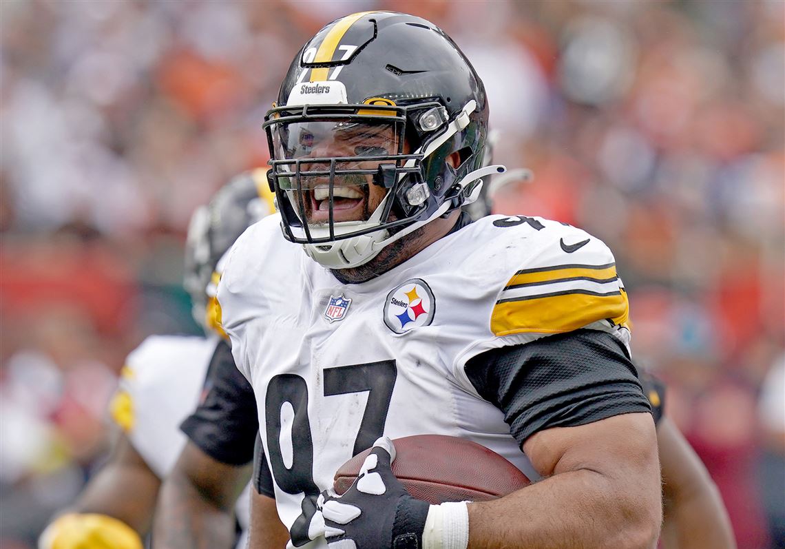 Steeler’ Superstar All-time player Vows to Retire in Pittbugh, Chase Super Bowl LX for the City He Loves