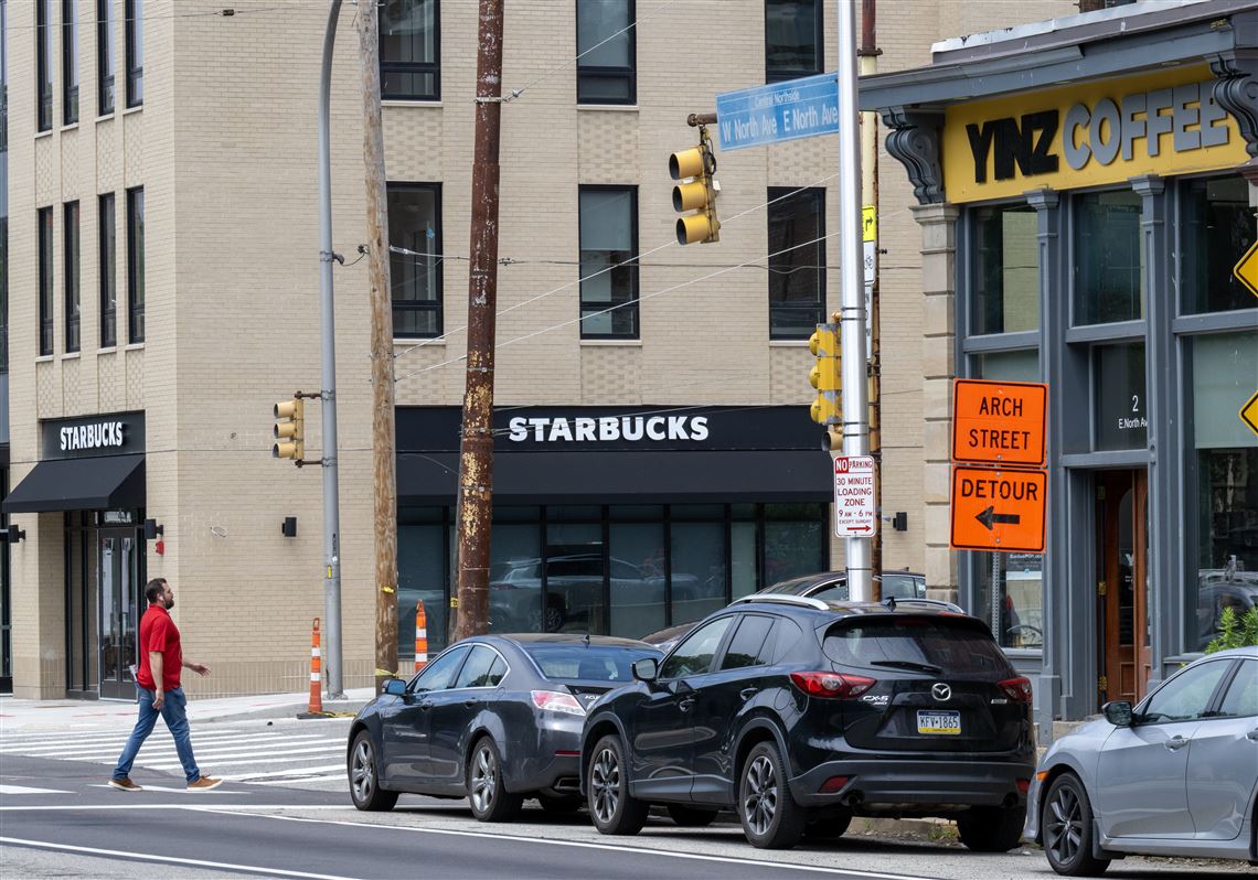Yinz gotta be kidding: Starbucks makes a move on the North