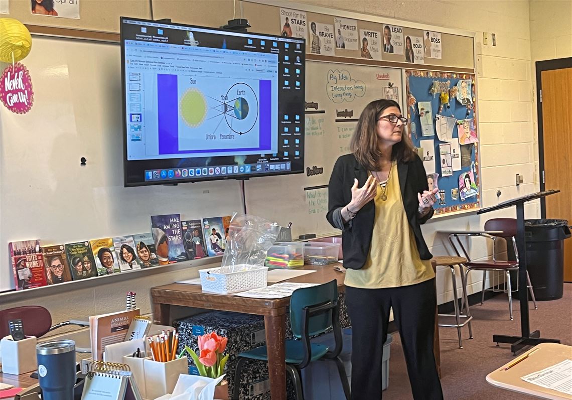 Steel Valley science teacher Nicole States teaches her fifth grade class about the upcoming solar eclipse. 