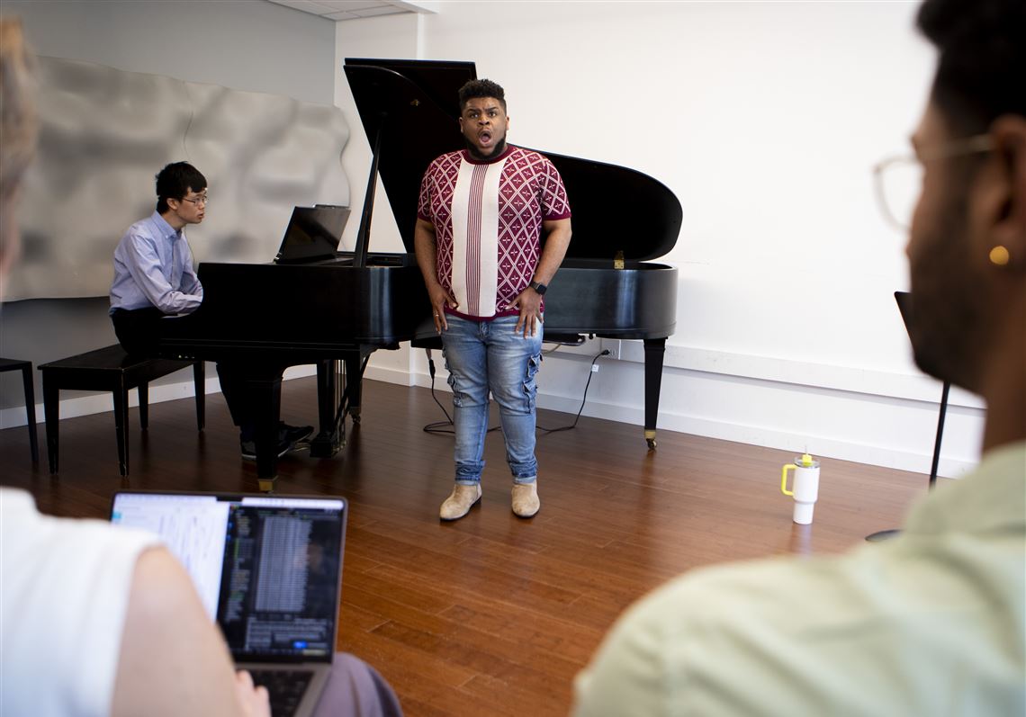 Countertenor Ricky Owens belts out a Russian opera while students at Carnegie Mellon University gather data on flow, a type of intense focus.