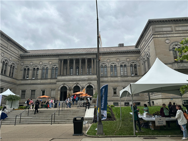 The 2025 Greater Pittsburgh Festival of Books brought large crowds to Carnegie Library of Pittsburgh’s Main library in Oakland on Saturday.
