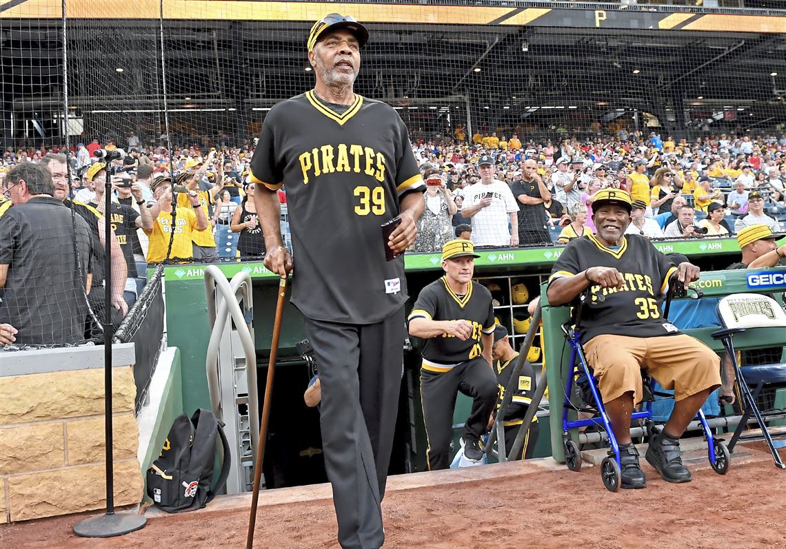 'An icon here': Pirates remember franchise legend Dave Parker