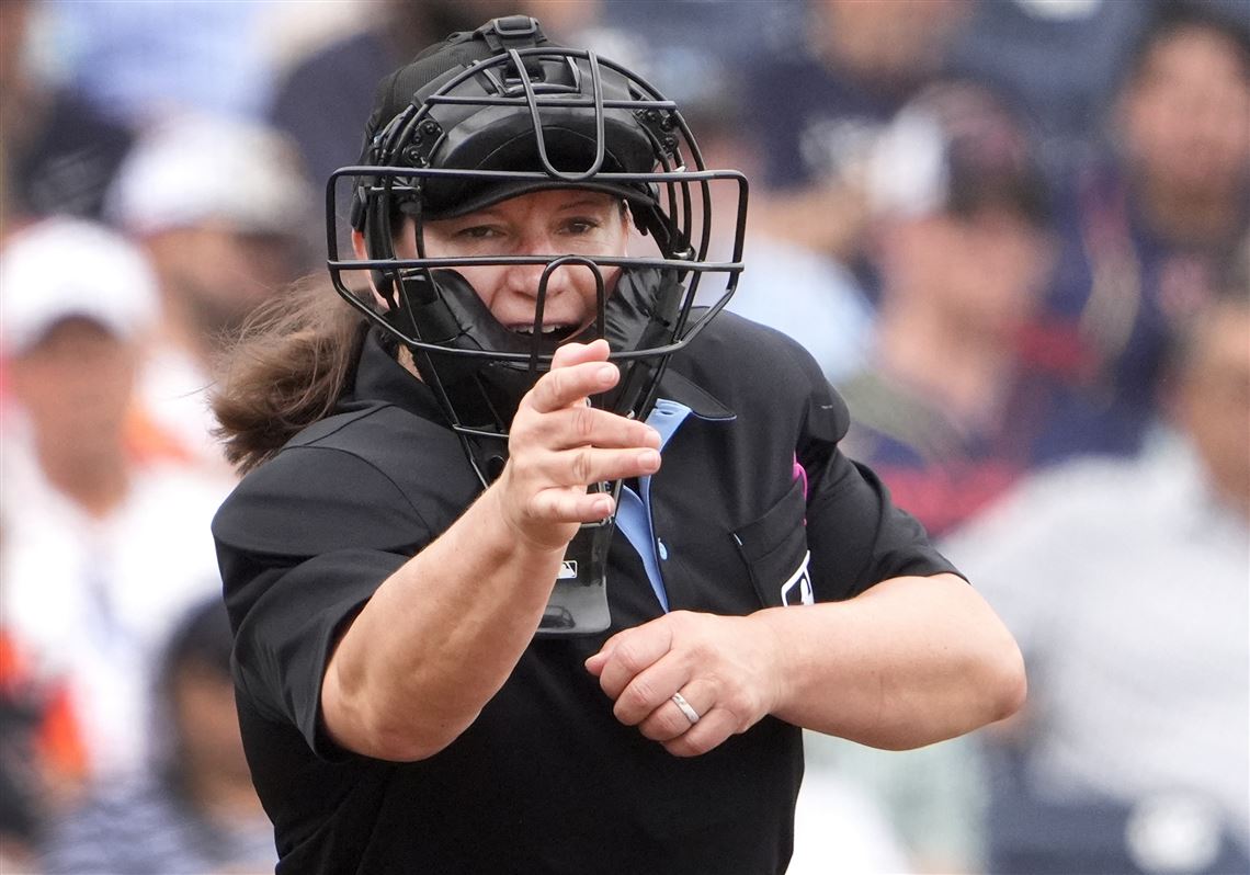 MLB calling up 1st female umpire, promoting Jen Pawol for Saturday's Marlins-Braves game