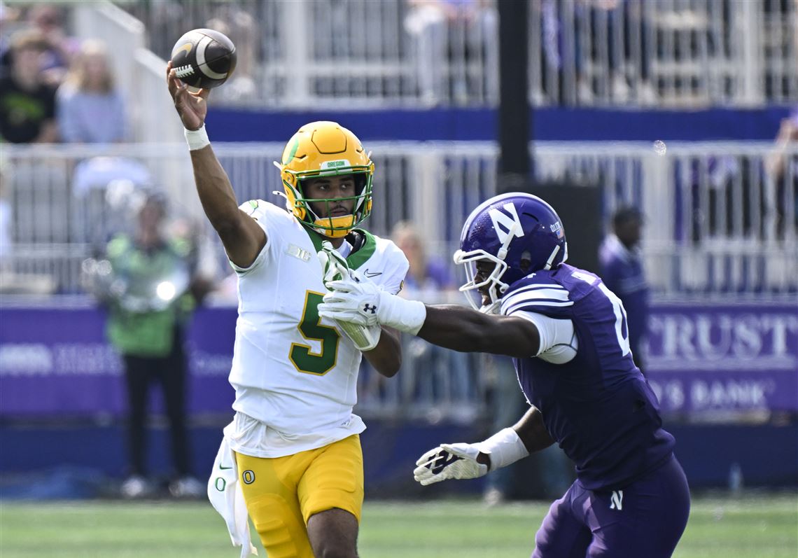 oregon-northwestern-football_1758597174.