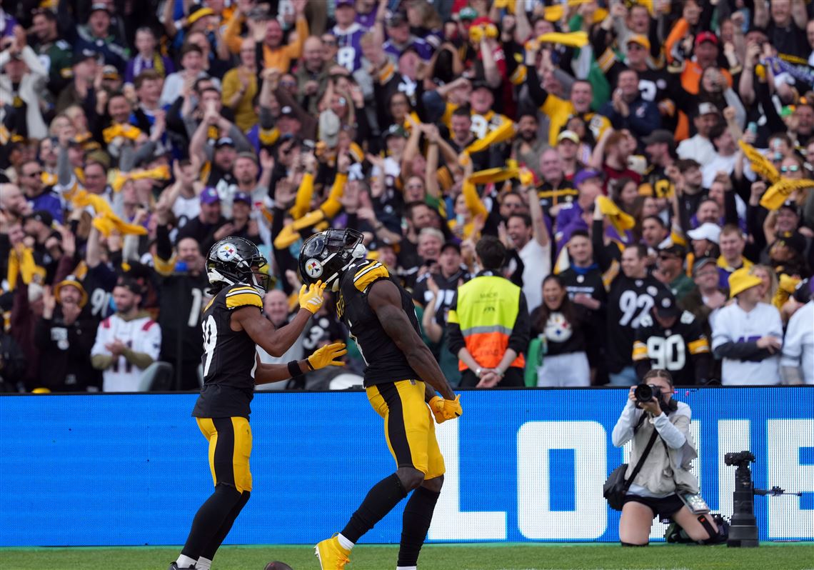 Vikings' Dublin Comeback Falls Short as Steelers Seize Victory in International Showdown