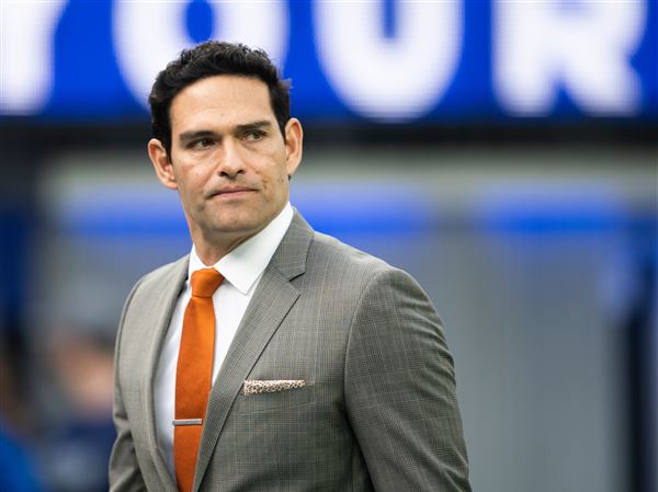 NFL commentator Mark Sanchez hospitalized in stable condition after stabbing in Indianapolis