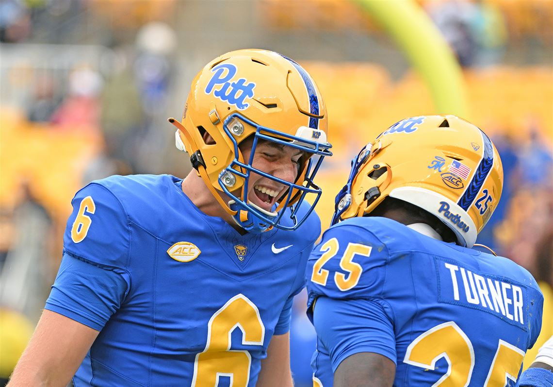 Pitt benches Eli Holstein for freshman Mason Heintschel; Desmond Reid to miss 2nd straight game